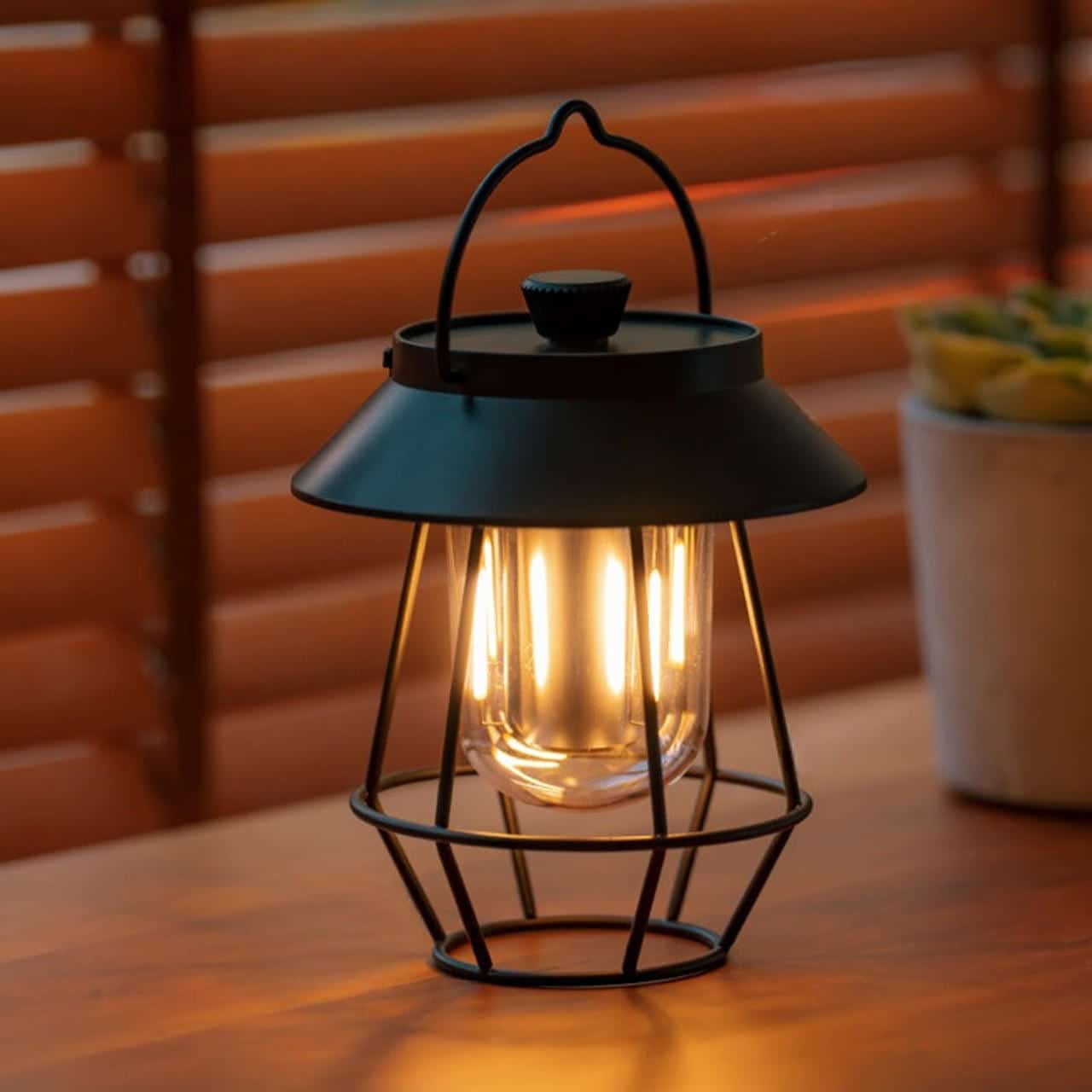 Wireless Outdoor Table Lamp | USB Rechargeable Waterproof Garden Light