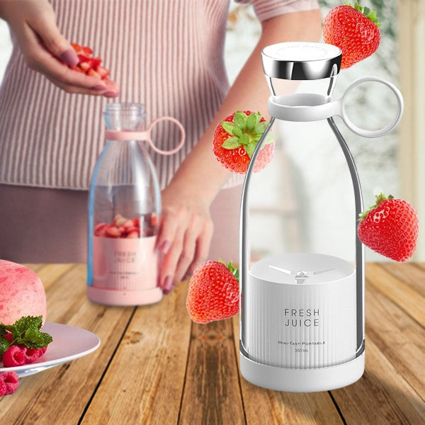 Portable Juice Blender | USB Rechargeable Travel Blender for Smoothies