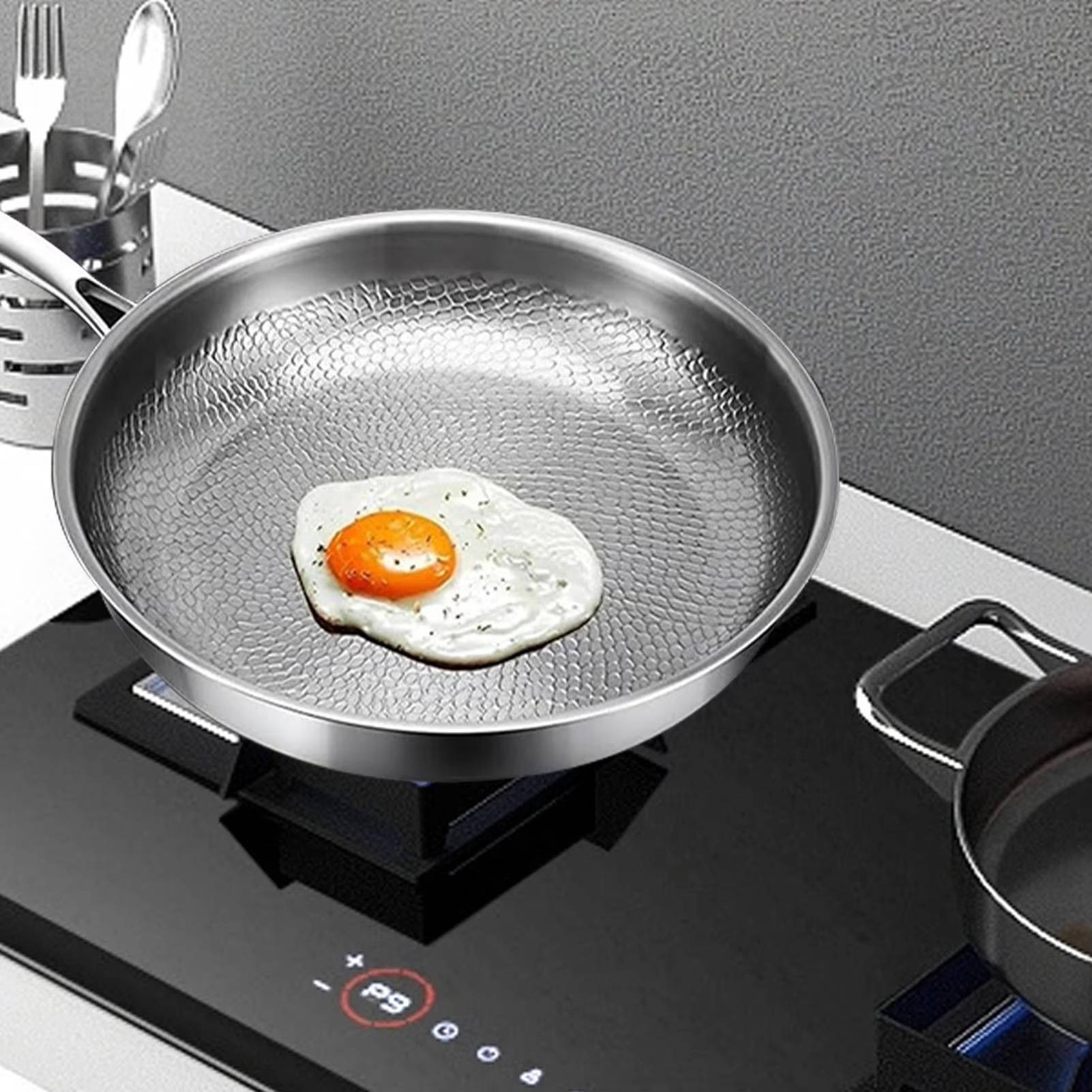Titanium Non-Stick Pan | Non-Toxic, Scratch-Resistant Frying Pan