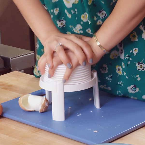 Egg Peeler Tool | Quick & Easy Boiled Egg Peeler Eggstractor
